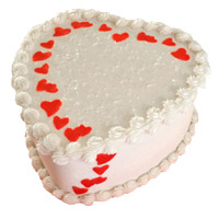 Heart Shape Cake Delivery in India. 2 Kg Heart Shape Butter Scotch Cake to India
